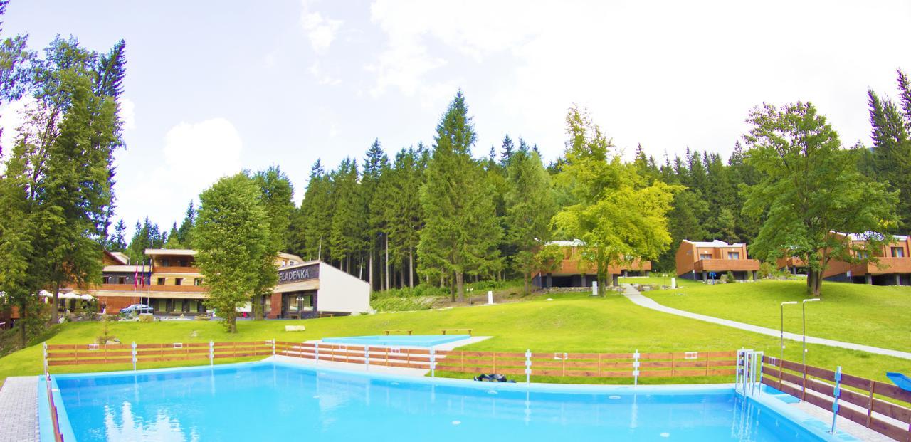 Horsky Hotel Celadenka / Mountain Resort Čeladná Extérieur photo