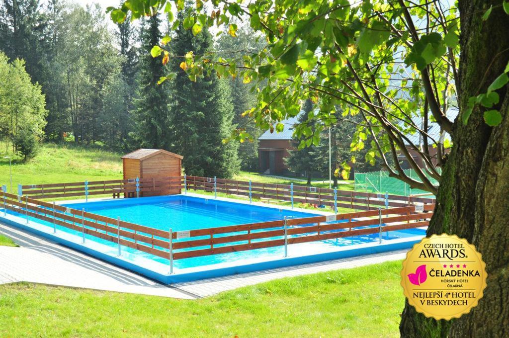Horsky Hotel Celadenka / Mountain Resort Čeladná Extérieur photo